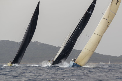 19 06 2024, Porquerolles Island (FRA), Championnat du monde des 12 m JI 2024, Race Day 1
