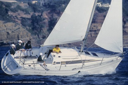 sailing, cruising, monohull under sails