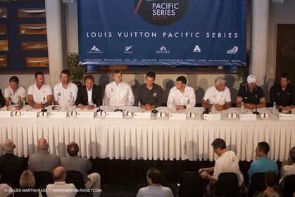 29 01 2009 - Auckland (NZL) -  Louis Vuitton Pacific Series -  - Opening Press Conference at the Royal New Zealand Yacht Squadron -  left to right, Paolo CIan,  Peter Holmberg, Gavin Brady, Vasco Vascotto, Ian Williams, Dean Barker, Sébastien Col, Brad Butterworth,  Russell Coutts,  Ben Ainslie