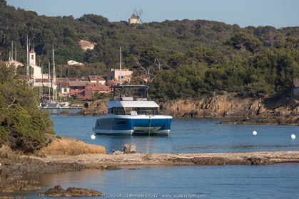 17 05 2017, Porquerolles (FRA,12), Fountaine-Pajot MY 44