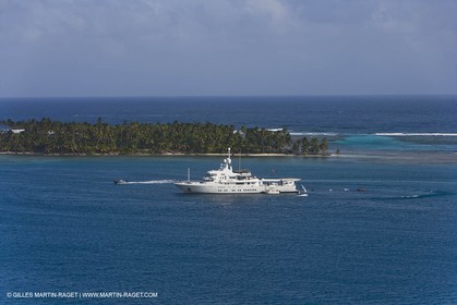 01 02 2008 - San Blas Archipelago (Panama) - Motor Yacht Senses