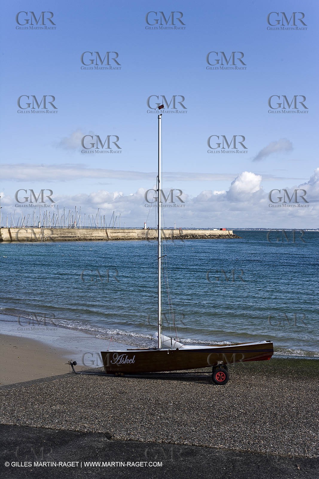 Sailing, Classic Yachts, wooden dinghies, Vaurien