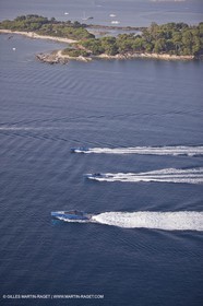 14 10 2008 - Cannes (FRA, 06) - Super yachts - motoryachts - Wally yachts - Wallypower 64 - Wallypower 48 - Wally tender