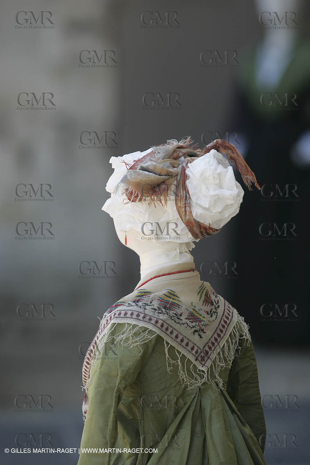 May 2004 - La Tour d'Aigues (FRA, 84) - Old costumes for women of the South exhibition
