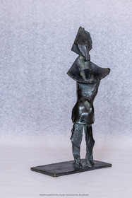 08 01 2023, Marseille (FRA), Oeuvre de Germaine Richier, Guerrier n° 3 1953, Bronze patiné foncé, Epreuve d'exposition, Fondeur : L.Thinot, Paris, 31 x 16 x 11 cm, Collection particulière