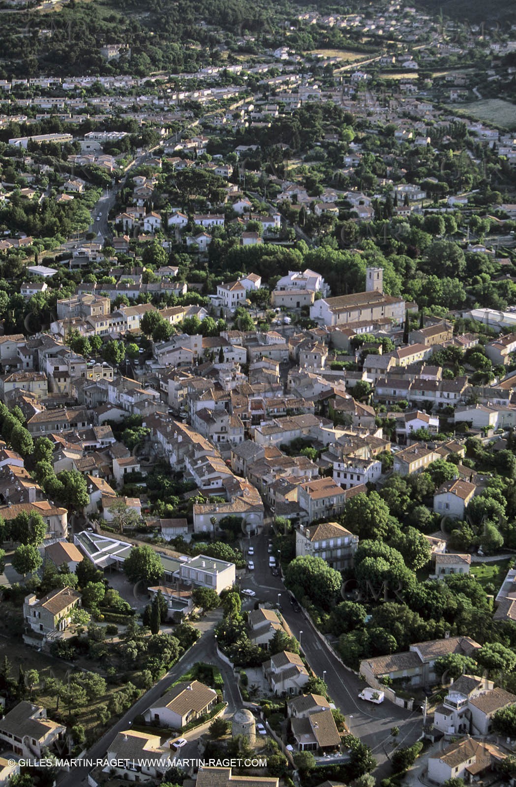 Marseilles, Chateau Gombert village