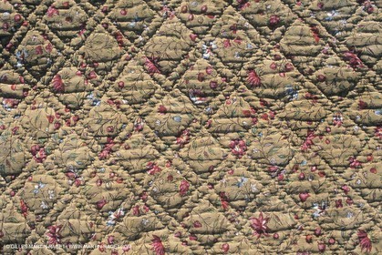 France, Provence, Traditions, Boutis et piqués, traditional cloths from Provence