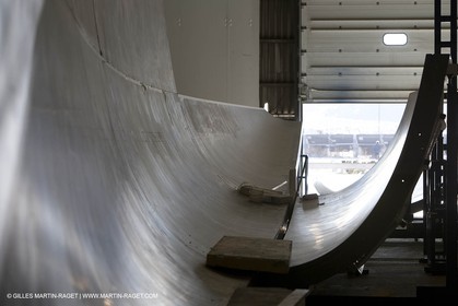 22 01 2008 - La Ciotat (FRA, 13) - Construction of cruising catamaran Nahema at H2X boatyard - Mould construction