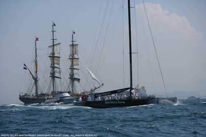 5 05 2007-Valencia (Spain)- 32nd America's Cup - Louis Vuitton Cup - RR2 - Day 7 - BMW ORACLE Racing