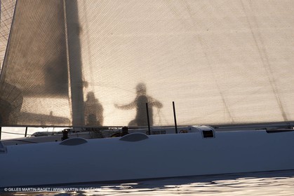 09 10 2010 - Morges (SUI) - L'Hydroptère.CH - 1st sail