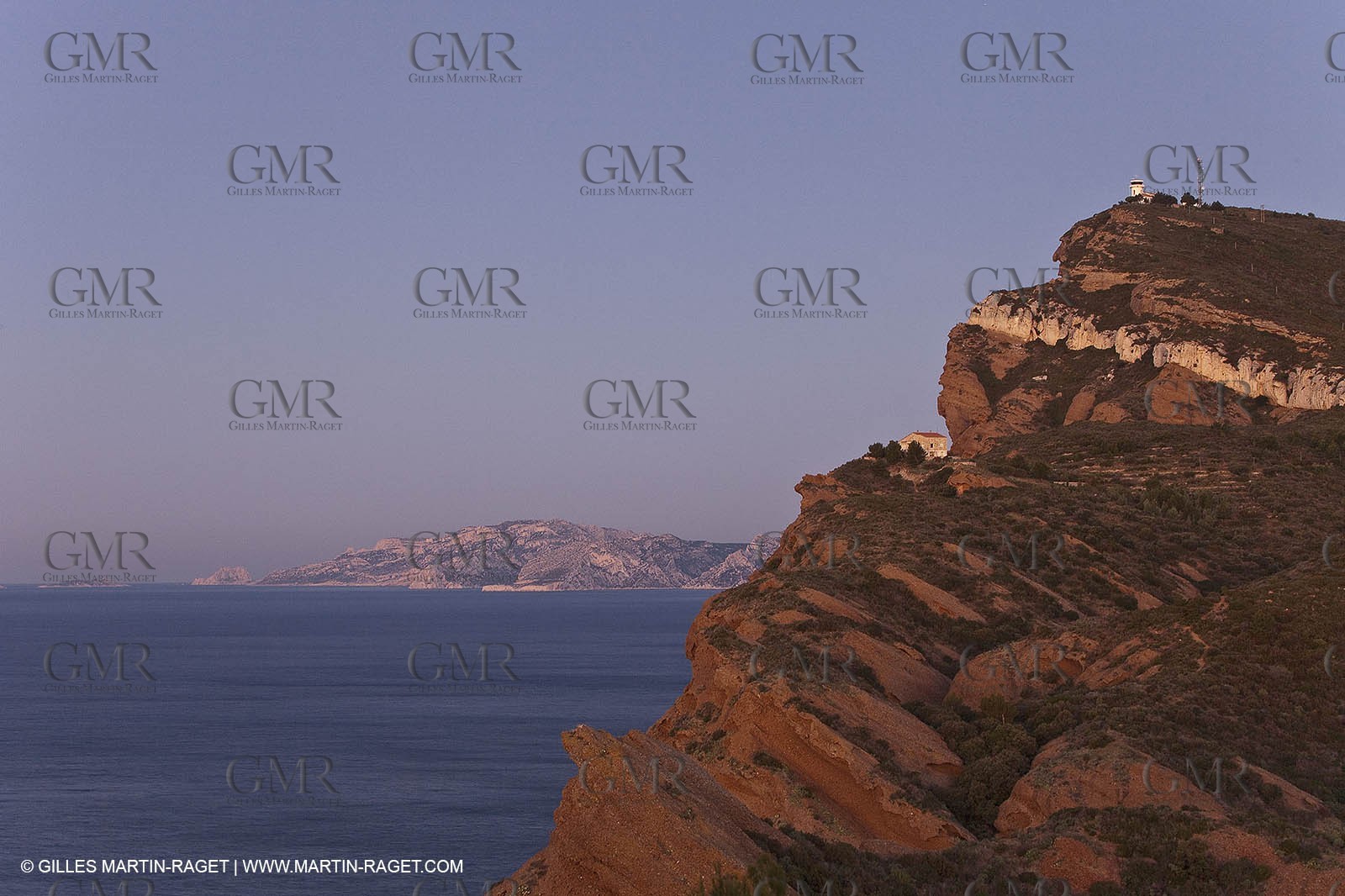 Décember 2009 - Marseille (FRA) - Les Calanques as seen from Cape Canaille