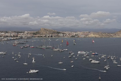 11 10 2014, Alicante (ESP), Volvo Ocean Race 2014-15, Team Alvimedica