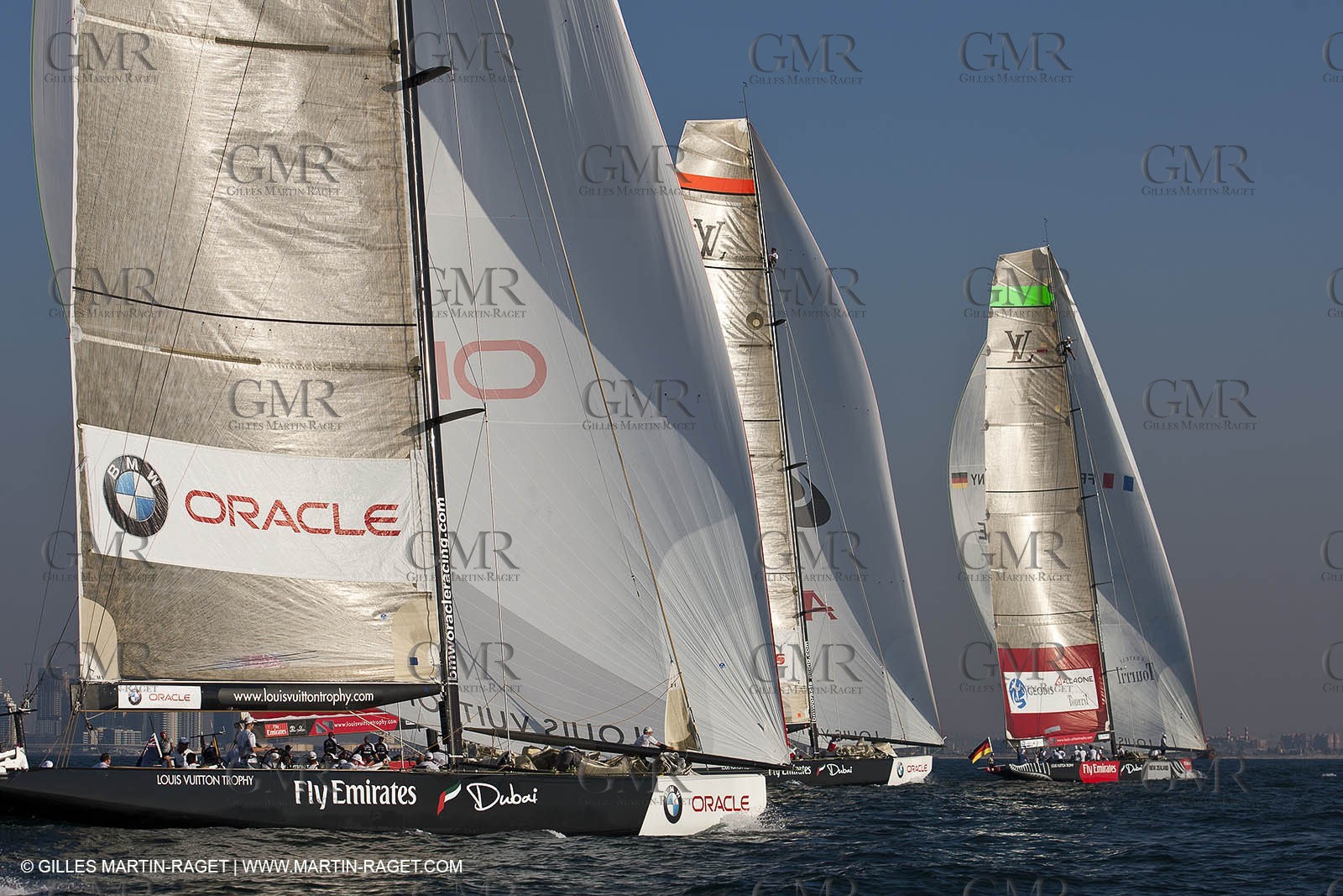 25 11 2010 - Dubai (UAE) - Dubai Louis Vuitton Trophy -  BMW ORACLE Racing - Fleet races