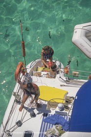 Voile, croisière, personnages, enfants