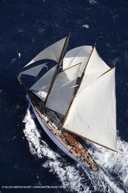 Altair -  07 10 2006 - Saint Tropez (Fr) - Voiles de Saint Tropez 2006 - Voiliers de tradition