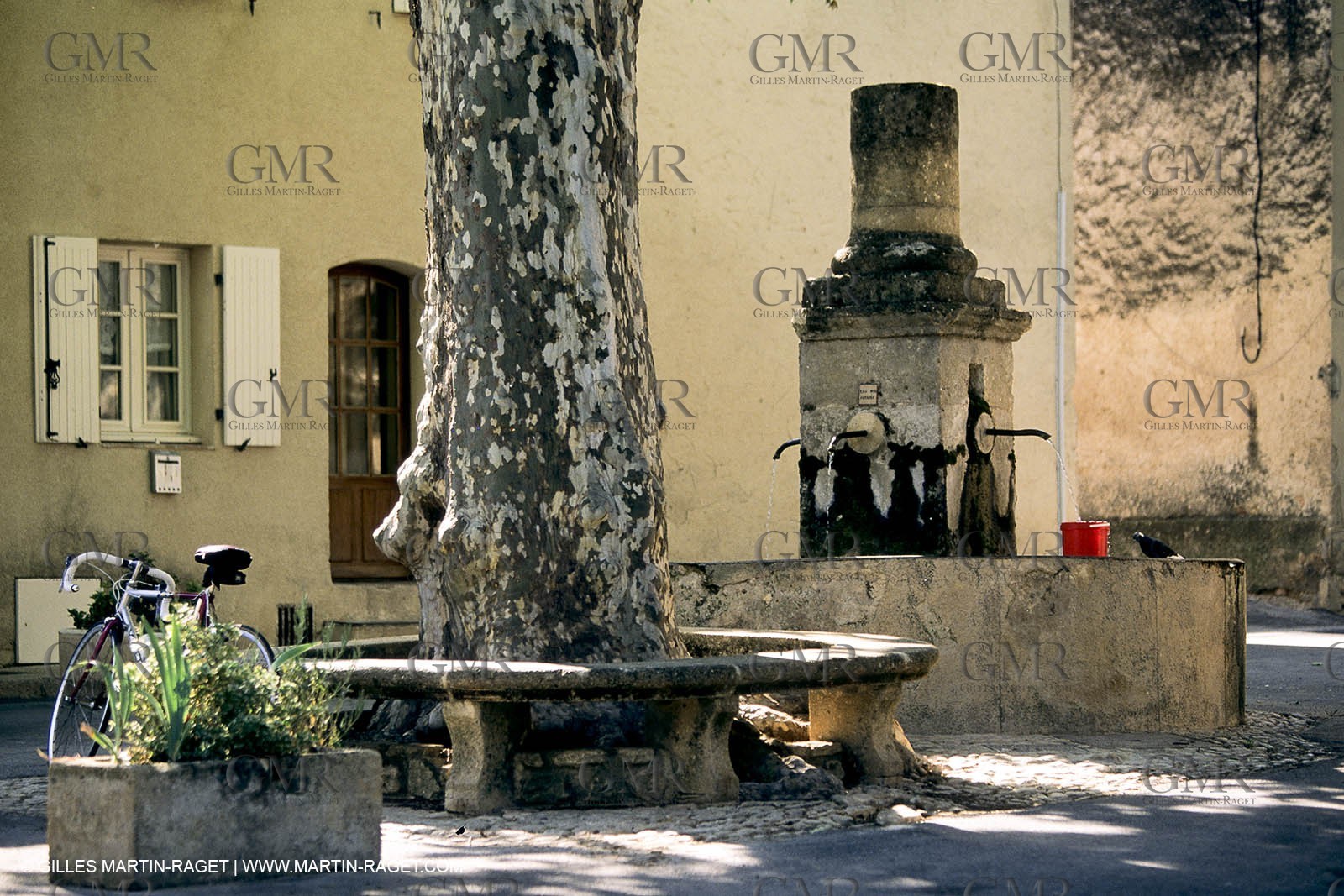 Aix en Provence area - Peypin d'Aigues
