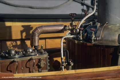 Classic motor yachts, runabouts