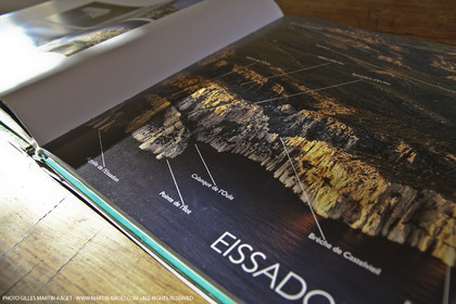 09 11 2010 - Marseille (FRA,13) - Photos du livre Calanques, si proches, si lointaines, Ed. Cres, Texte Juliette Lembot, Photos Gilles Martin-Raget