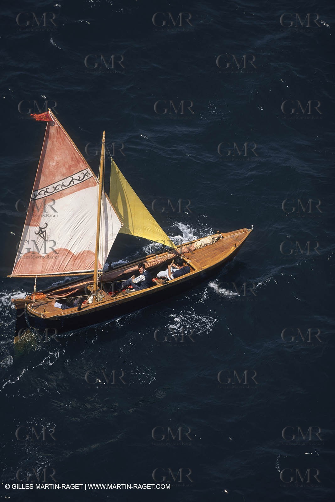 Sailing, Classic yachts (for yacht names check keywords)