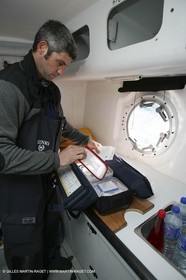 Orange II  - 2005 Jules Verne Trophy - Training in Bay of Biscay -Sébastien Audigane + medical kit-