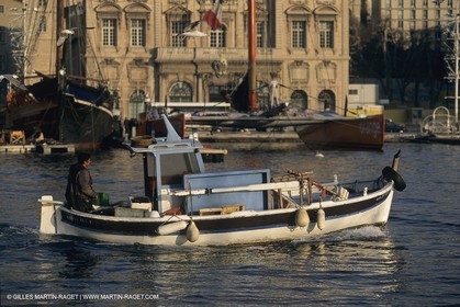 France, Provence, Marseille, barquette marseillaise