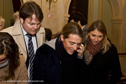 08 12 08 - Paris - Théatre Edouard VII - FFV - Soirée des champions 2008 - Election du marin de l'année 2008 : Francis Joyon