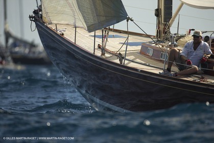 GMR_VST013D6_2183.jpg