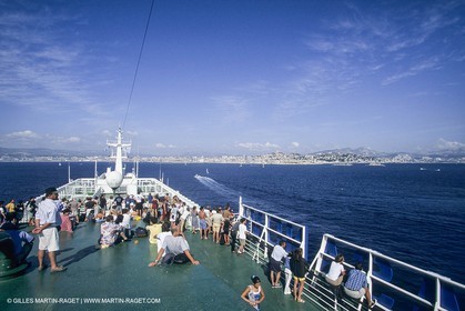 Paquebots, liners, cruise ships