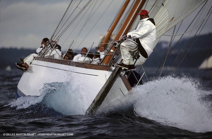 Oiseau de Feu - Classic yachts