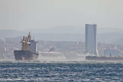 25 10 2010 - Marseille (FRA,13) - Ships at the mooring due to a strike of the harbour staff