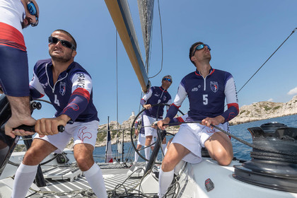 07 06 2021, Marseille (FRA,13), SSL Team France, Entraînement à bord de Tonerre de Glenn