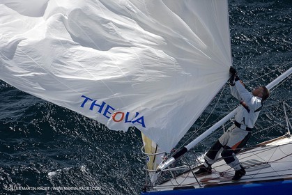 06-26-2007 - FIGARO II - THEOLIA - Skipper : Robert Nagy - Training off Marseille (south France) with strong wind conditions
