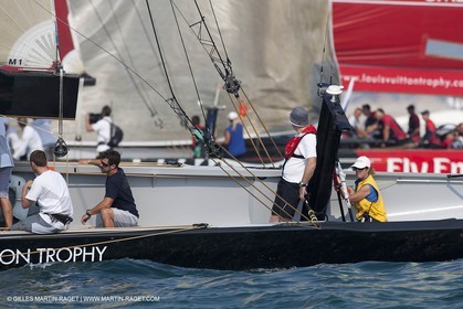 23 11 2010 - Dubai (UAE) - Dubai Louis Vuitton Trophy - Round 2 -  BMW ORACLE Racing Vs Mascalzone Latino