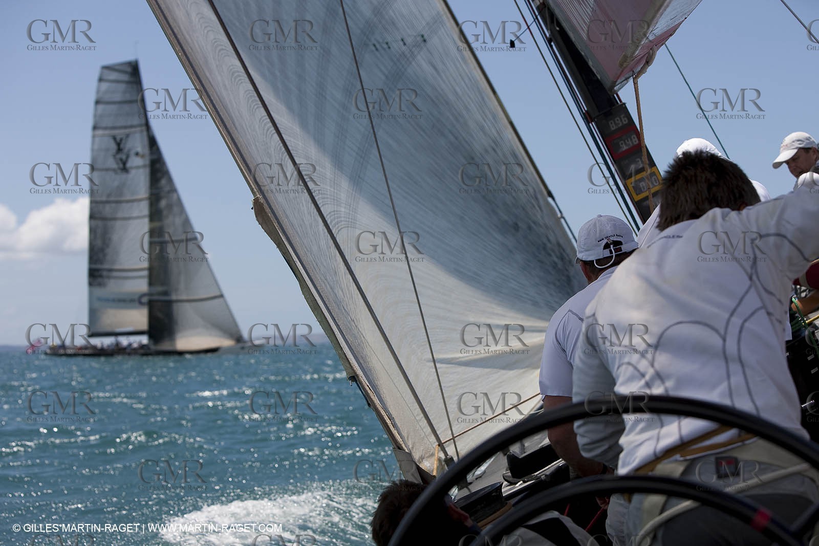 29 01 2009 - Auckland (NZL) -  Louis Vuitton Pacific Series - BMW ORACLE Racing - Training