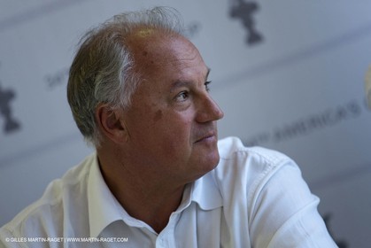 25 11 2010 - Dubai (UAE) - 34th America's Cup - Media Round Table with Ian Murray and Richard Worth- Ian Murray