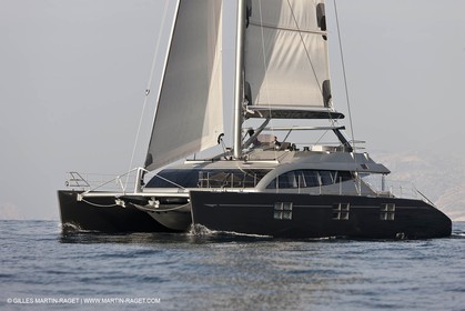 25 02 2011 - La Ciotat (FRA,13) - Super Yachts - Chantier H2X - Cartouche