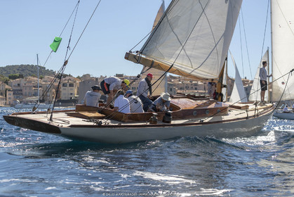 18VSTD4_6934.jpg