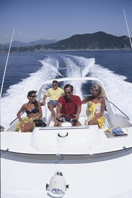 Moteur, croisière, Powerboating, cruising, people, personnages, femmes, couples, enfants, familles