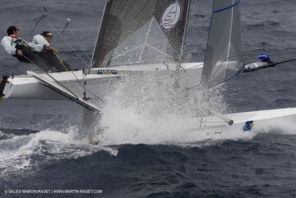 26 04 2007 - Semaine Olympique Française 2007 - Hyères - Jour 5 - Team France - Tornado - BESSON-JARLEGAN