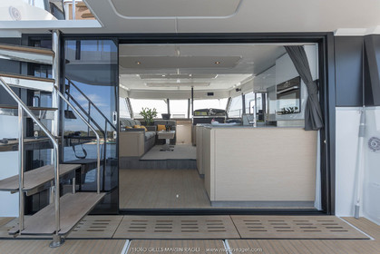 17 05 2017, Porquerolles (FRA,12), Fountaine-Pajot MY 44