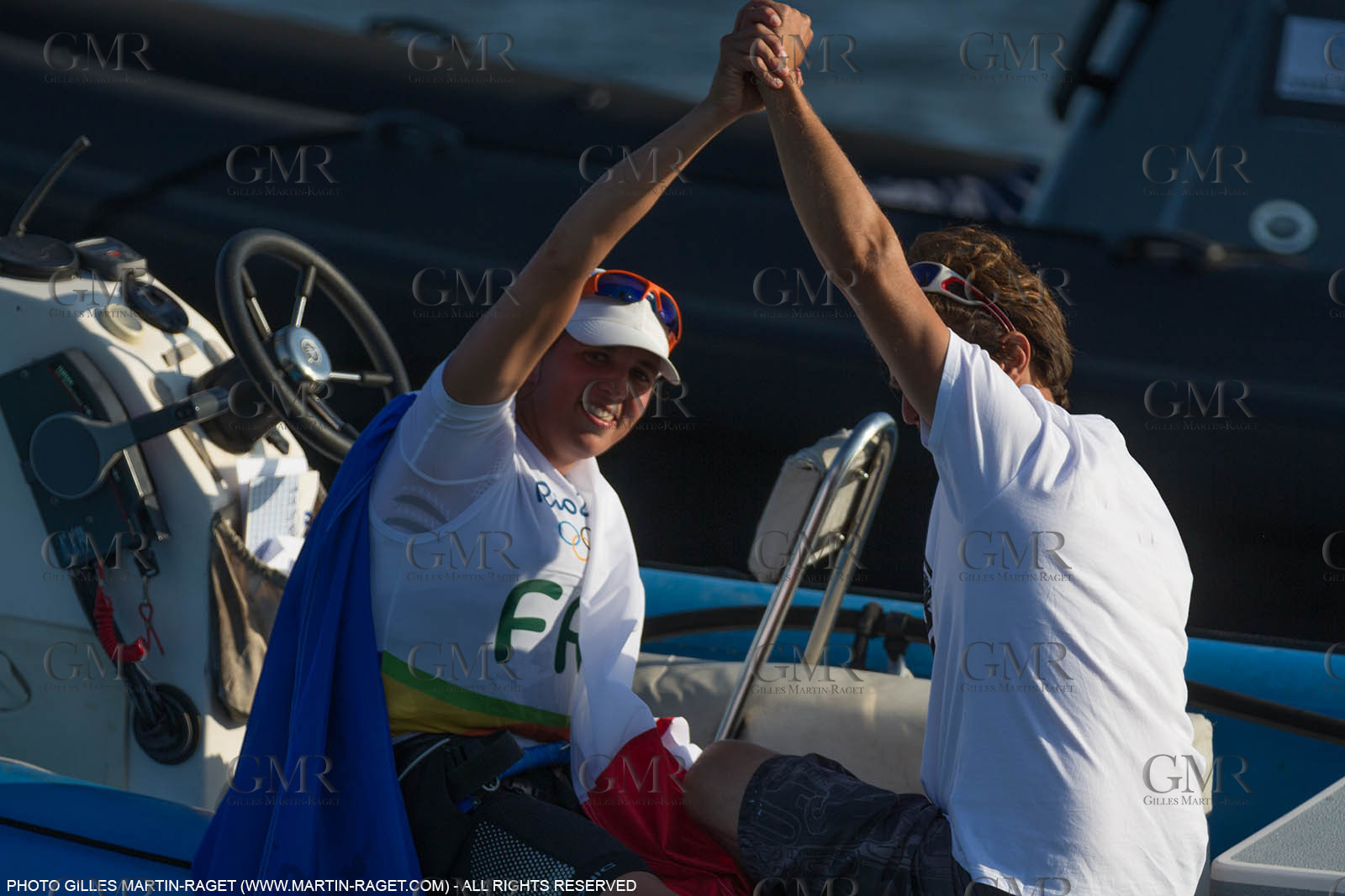 14 08 2016, Rio de Janeiro (BRA), 2016 Olympic Games, Sailing, RSX Women medal race, Charline Picon, gold medalist and her coach Cédric Leroy