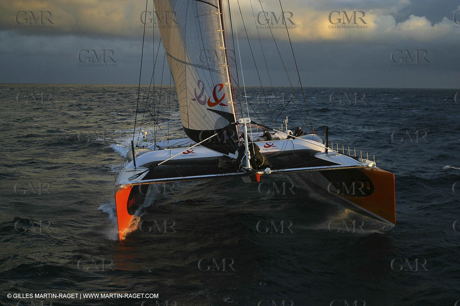 Orange II - 2004 Jules Verne Trophy - Ouessant - first starting line crossing