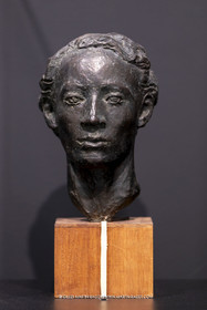 30 10 2023, Montpellier (FRA), oeuvre de Germaine Richier, Exposition Centre Pompidou - Musée Fabre 2023, Buste n° 26, 1937-1938, Bronze Patiné foncé, Numéroté 3 8, fondeur L. Thinot, Paris, 31,5 x 17,,5 x 23 cm, collection particulière