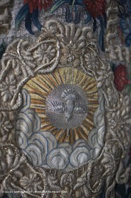 04 02 2013 - Marseille(FRA,13), Notre Dame de la Garde, Vêtements liturgiques
