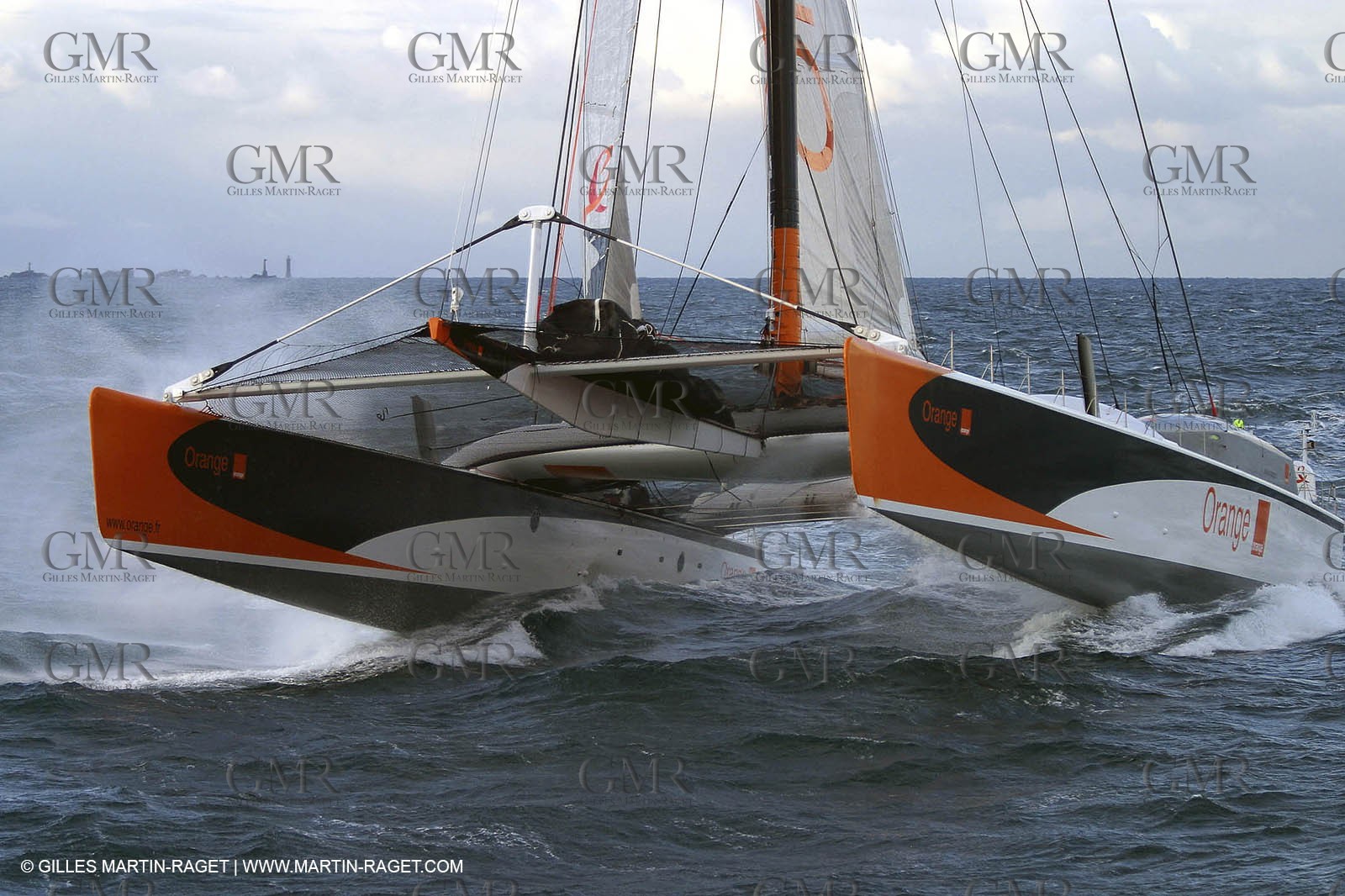Orange II - 2004 Jules Verne Trophy - Ouessant - 2nd starting line crossing