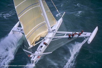 Sailing, Overall speed record attempt, L'Hydroptère