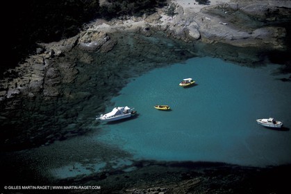 Motor boat running