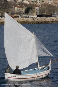04 03 2007 - Marseilles (FRA) - La Nerthe off L'estaque (Marseille Neighorhood) - Dominique Pons