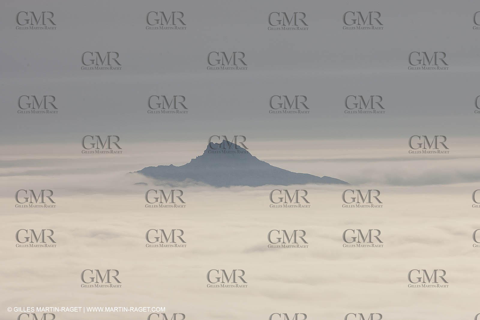 18 07 2012 -Marseille (FRA ) - The Calanques - Unusual foggy conditions - Riou island