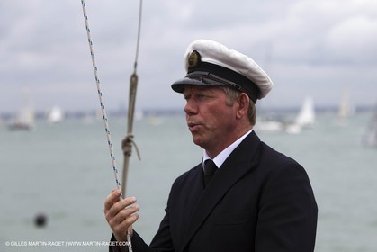 04 08 2010 - Cowes (UK, IOW) - The 1851 Cup -  BMW ORACLE Racing - Day 2.